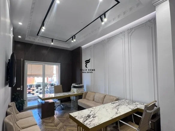 Tirane, jepet me qera zyre Kati 7, 60 m² 650 € (RRUGA E KAVAJES)