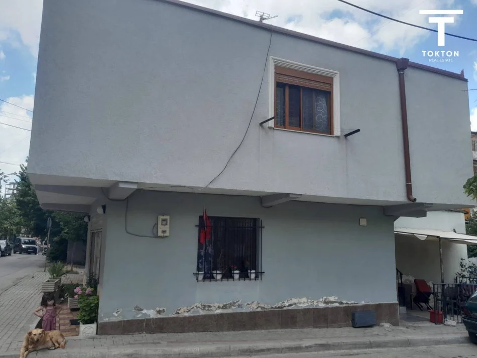 shes 2 Katshe Kati 1, 80.000 € (Shkolla Bajram Curri)