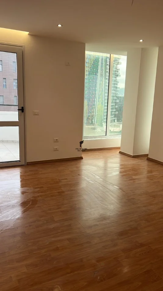 Tirane, shitet apartament 3+1 Kati 6, 173 m² (RRUGA E ELBASANIT)