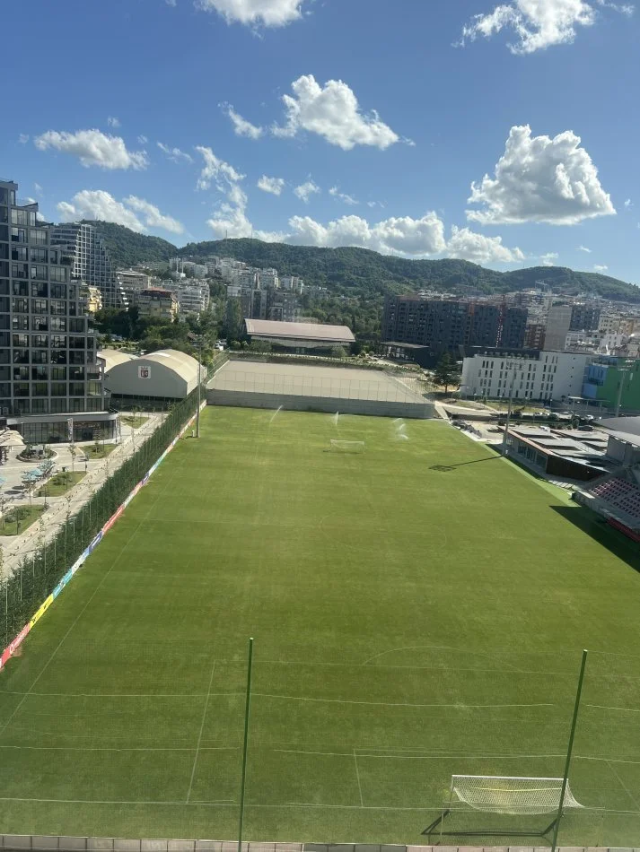 KERKOJ 2 GOCA PER NDARJE QERAJE 2+1 175 EURO TE KOMUNA PARISIT LULISHTJA