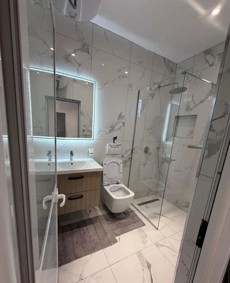 Tirane, jepet me qera apartament 1+1 Kati 1, 65 m² 450 € (5 MAJI)