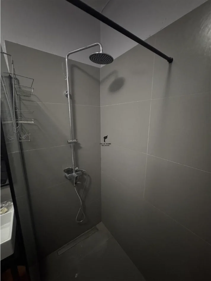 Tirane, jepet me qera apartament 2+1 Kati 3, 80 m² 800 € (KODRA E DIELLIT)