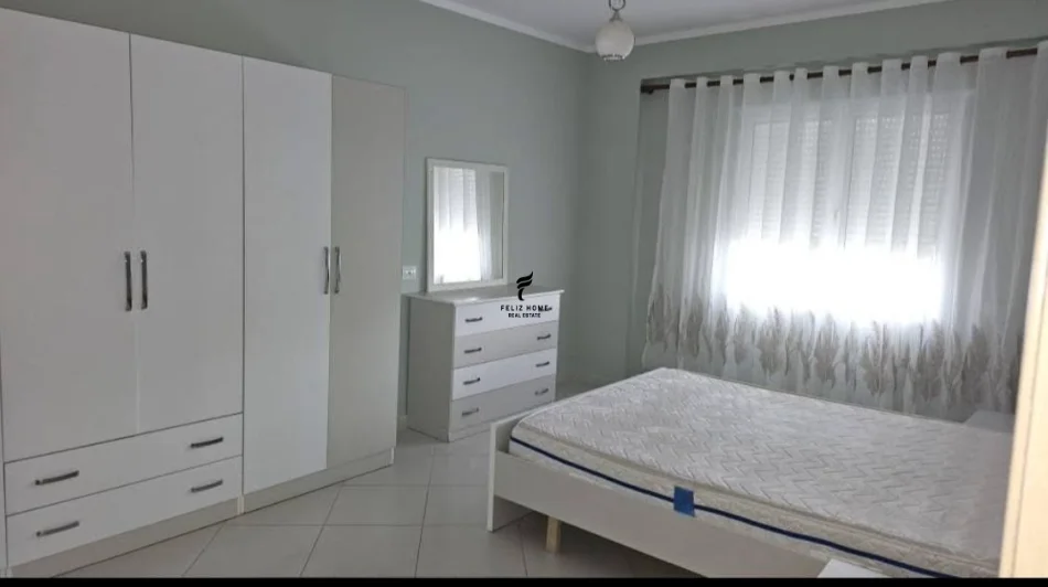 Tirane, jepet me qera apartament 2+1 Kati 1, 85 m² 650 € (KOPSHTI ZOOLOGJIK)