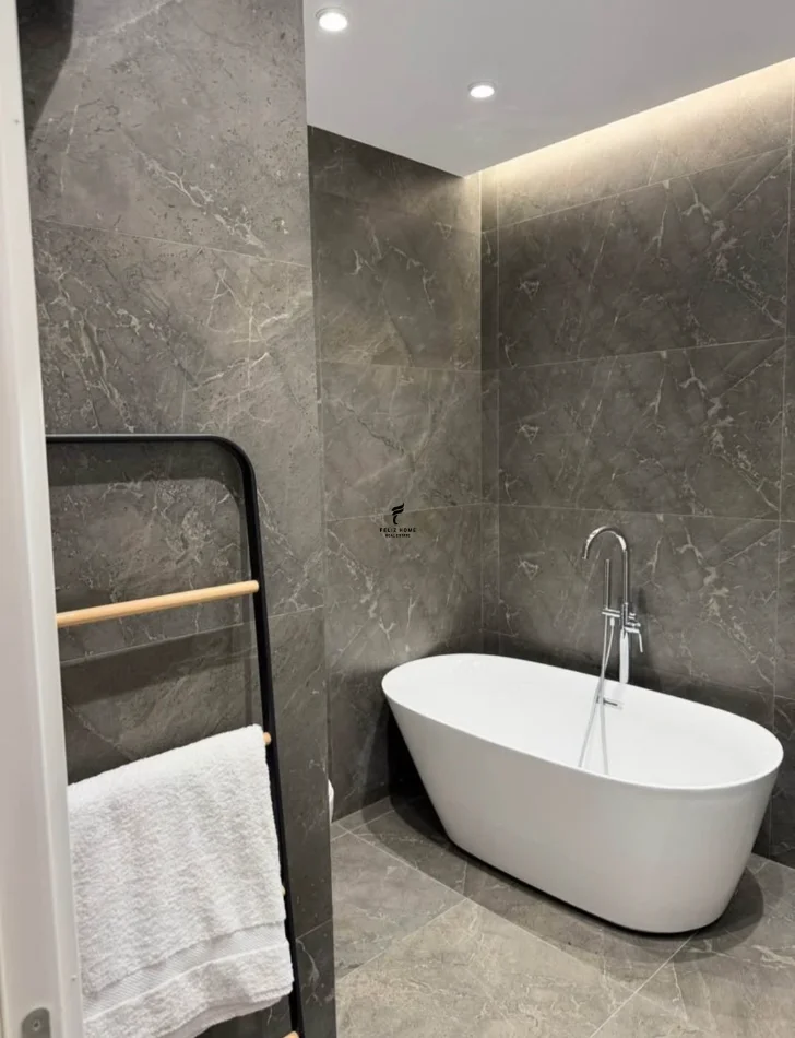 Tirane, jepet me qera apartament 1+1 Kati 5, 70 m² 550 € (ASTIR)