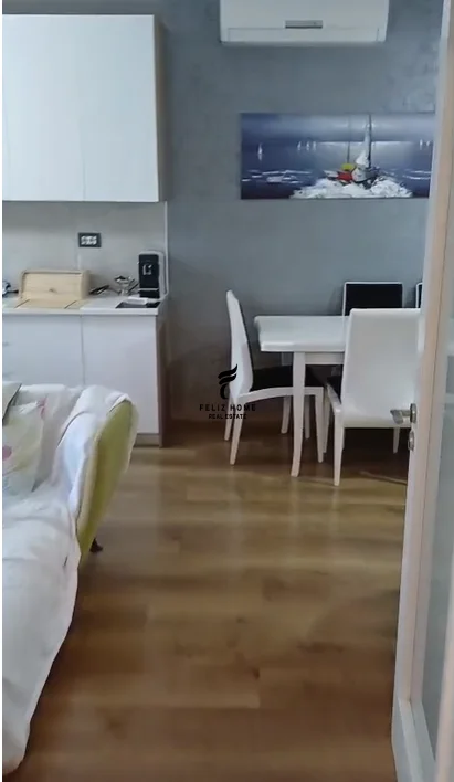 Tirane, shitet apartament 2+1 Kati 3, 105 m² 285.000 € (LIQENI I THATE)