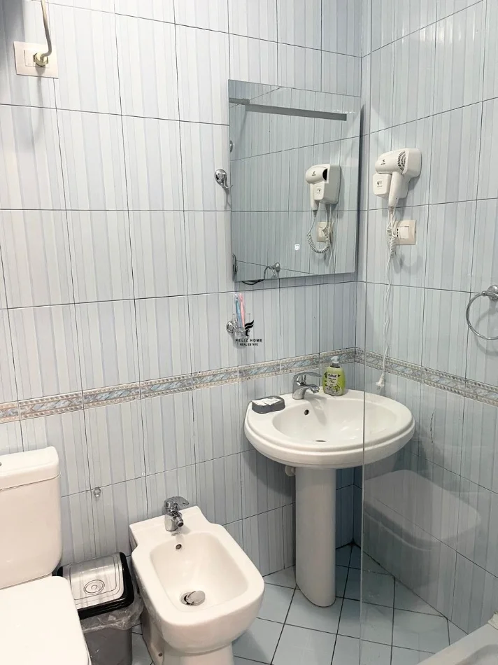 Tirane, jepet me qera apartament 1+1 Kati 3, 60 m² 650 € (BLLOK)