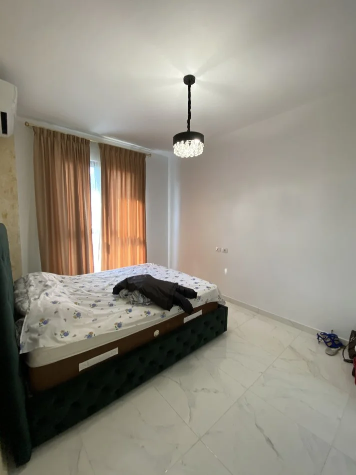 Tirane, jepet me qera apartament 2+1+2 Kati 2, 88 m² 500 € (Casa Italia, Tirana Entry 1)