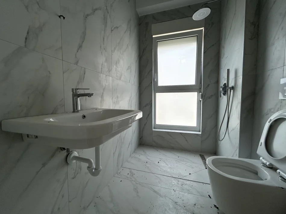 Tirane, shitet apartament 2+1+Aneks+Ballkon Kati 4, 90 m² 110.000 € (Rruga Pasho Hysa, Ali Dem)