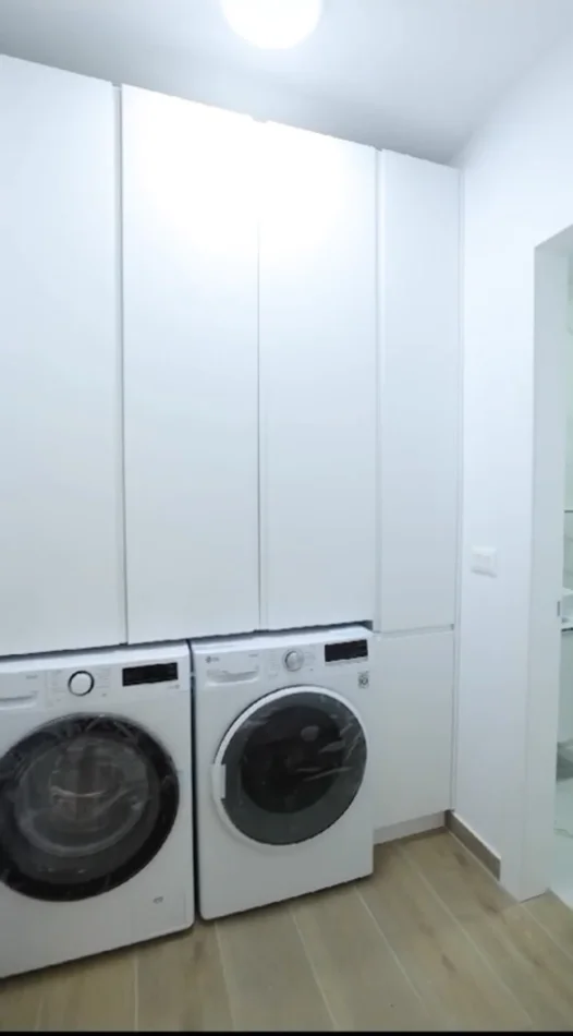Tirane, shitet apartament duplex Dublex Kati 5, 268 m² 480.000 € (Rruga Hamdi Garunja)