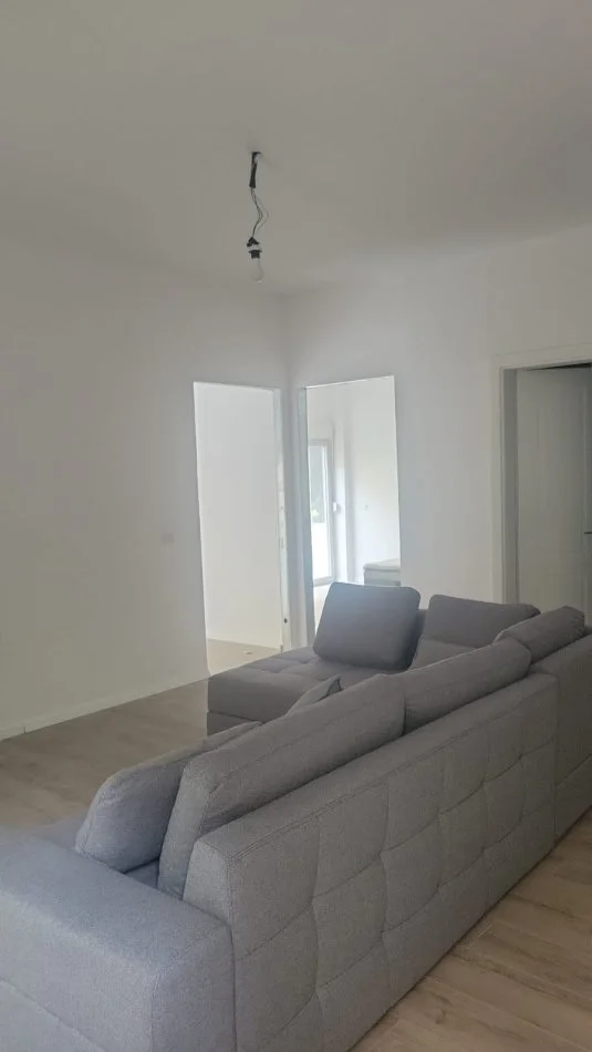 Durres, shitet apartament 2+1 Kati 0, 66 m² 125.000 € (Shkembi Kavajes, Durres)