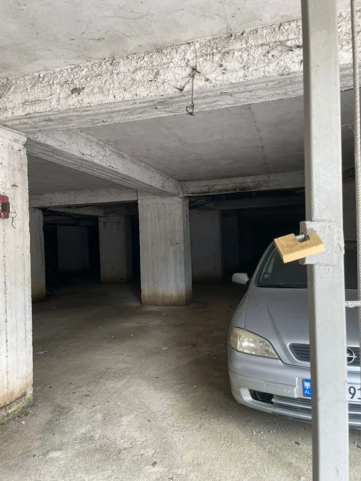 Durres, jepet me qera apartament 1+1+Ballkon Kati 4, 70 m² 350 € (Plazh, Durres)