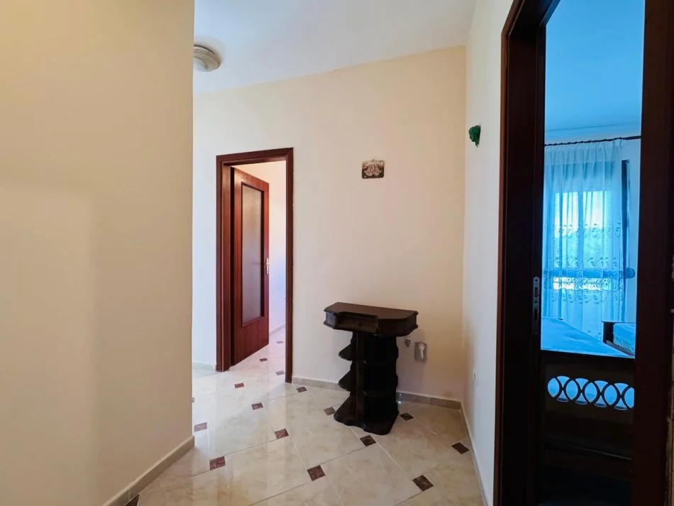 Durres, shitet apartament 2+1 Kati 3, 72 m² 105.000 € (Golem)