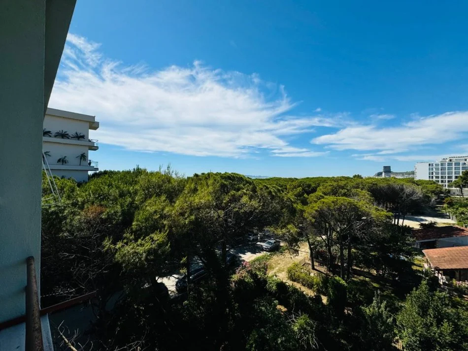 Durres, shitet apartament 2+1 Kati 3, 72 m² 105.000 € (Golem)