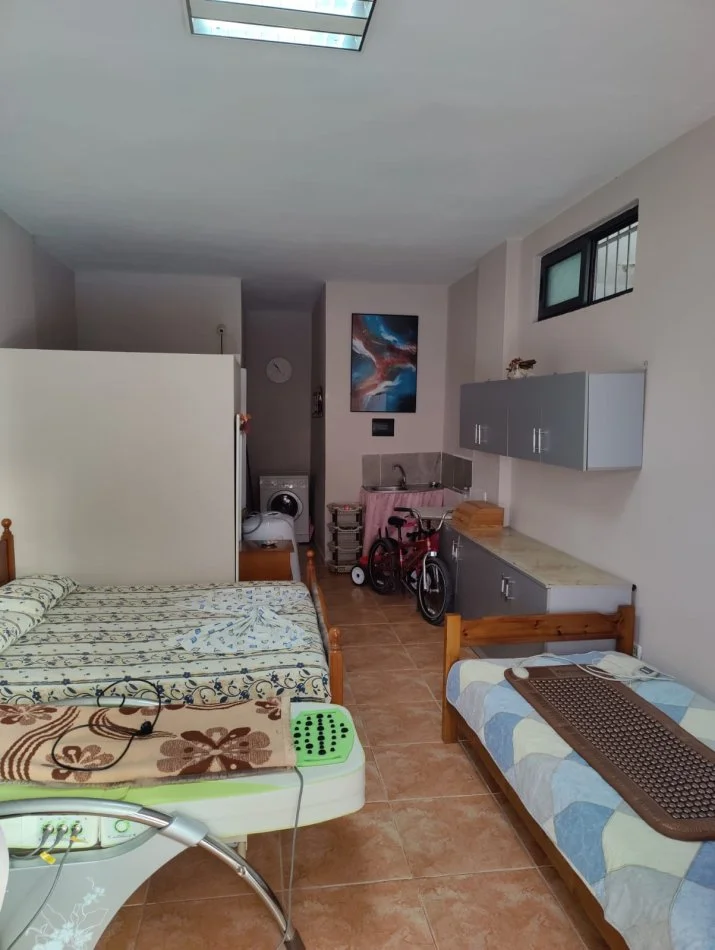 Durres, shitet dyqan Kati 0, 37 m² 56.000 € (Plazh, Durres)