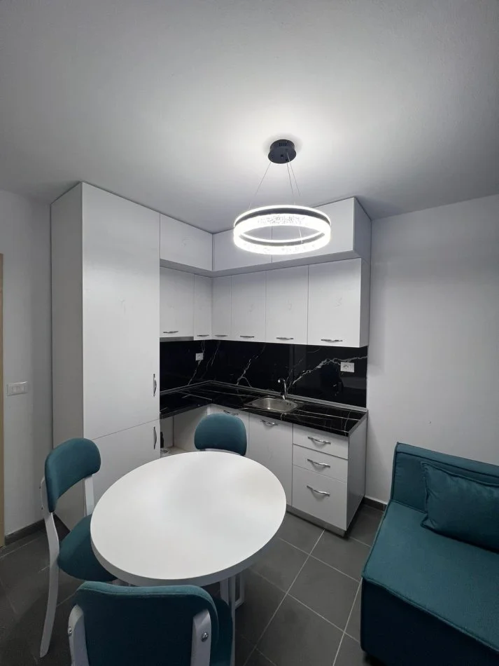 Durres, shitet apartament 1+1 Kati 7, 54,4 m² 68.000 € (Shkembi Kavajes, Durres)