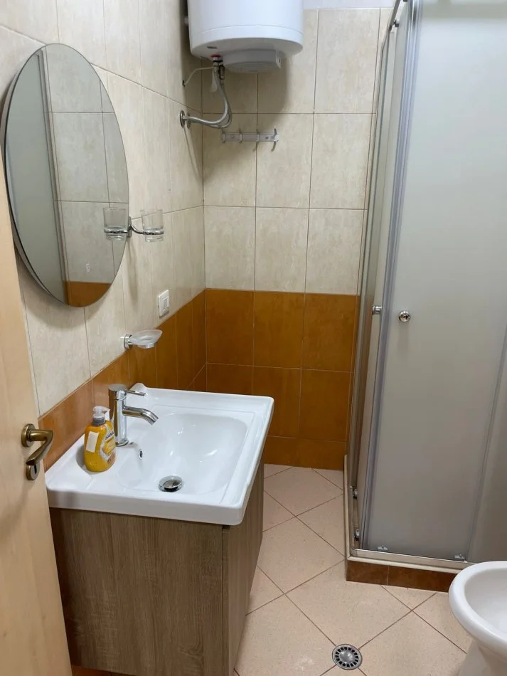 Durres, shitet apartament 1+1 Kati 4, 52 m² 75.000 € (Golem, Durres)