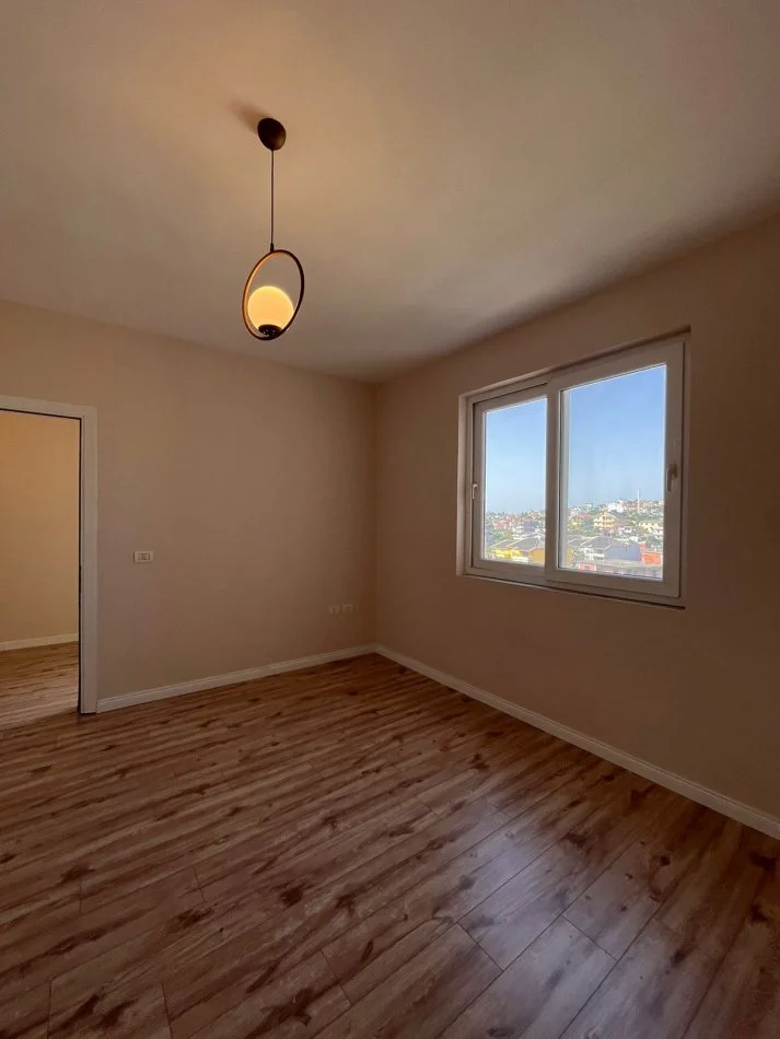 Durres, shitet apartament 1+1+Ballkon Kati 4, 70 m² 80.000 € (Iliria, Plazh)