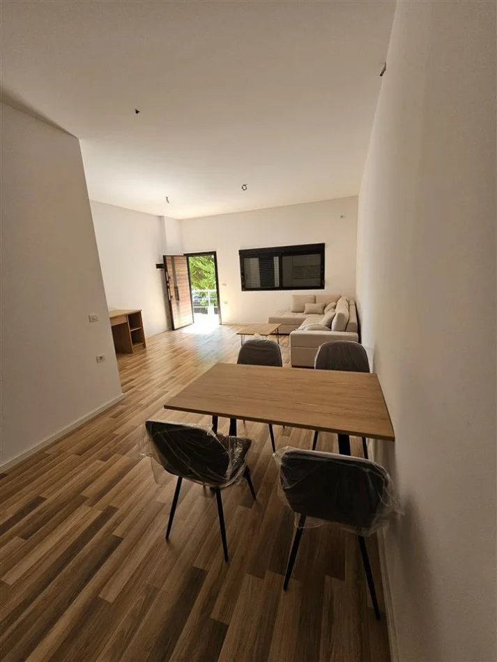 Durres, shitet garsonier 1+1 Kati 1, 47 m² 61.000 € (Plazh, Durres)