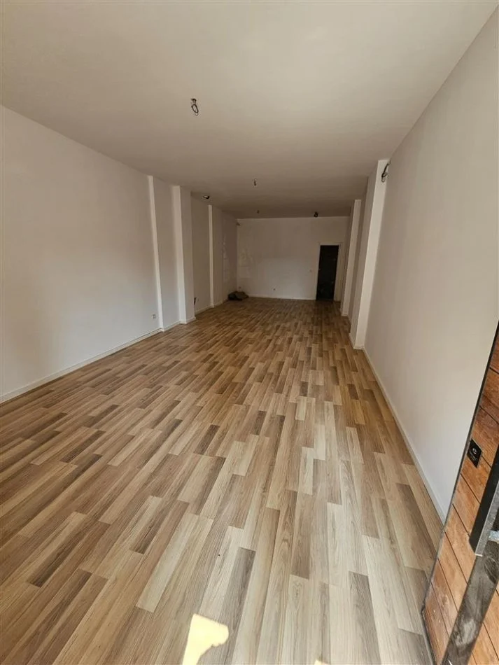 Durres, shitet garsonier 1+1 Kati 1, 47 m² 61.000 € (Plazh, Durres)