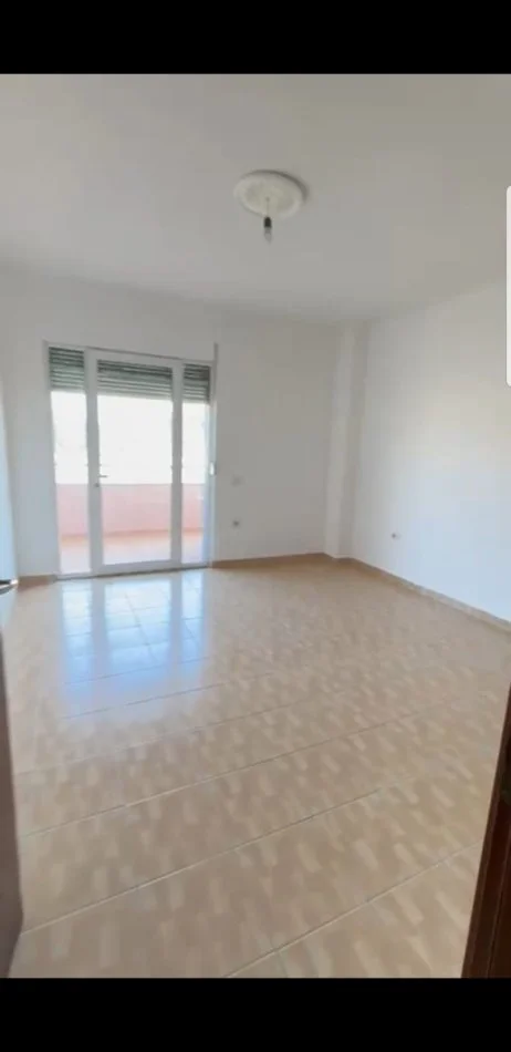 Durres, shitet apartament 2+1+Ballkon Kati 5, 84 m² 54.000 € (Golem, Durres)