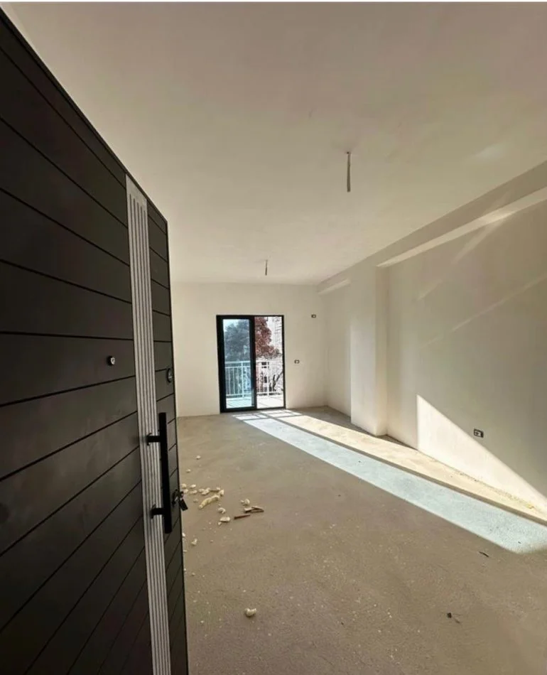 Durres, shitet apartament 1+1 , 68 m² 81.600 € (Golem, Durres)