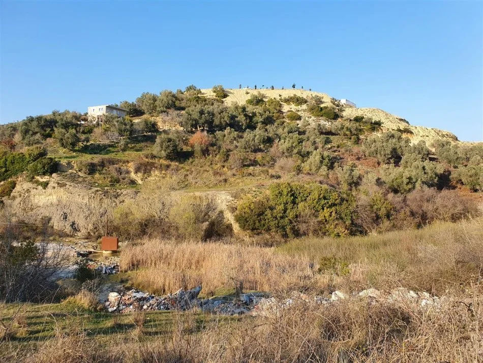 Durres, shitet toke , 6.000 m² 90.000 € (Kodra e Kuajve)