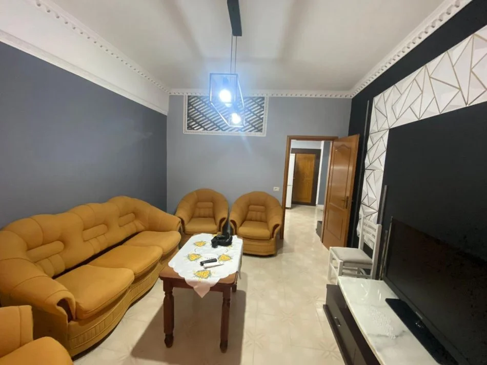 Durres, shitet apartament 1+1+Ballkon Kati 5, 70 m² 85.000 € (Iliria, Plazh)