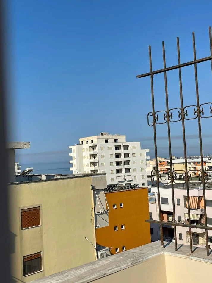 Durres, shitet apartament 2+1+Ballkon Kati 10, 85,10 m² 125.000 € (Iliria, Plazh)