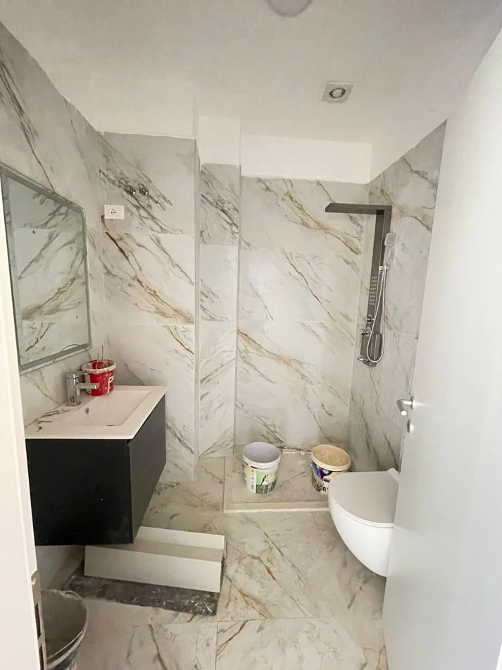 Durres, shitet apartament 2+1+Ballkon Kati 10, 84,80 m² 110.000 € (Plazh, Durres)