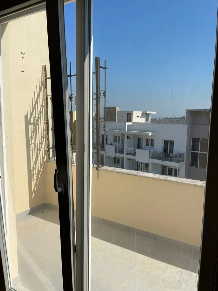 Durres, shitet garsonier 1+1+Ballkon Kati 10, 53,50 m² 65.000 € (Plazh, Durres)