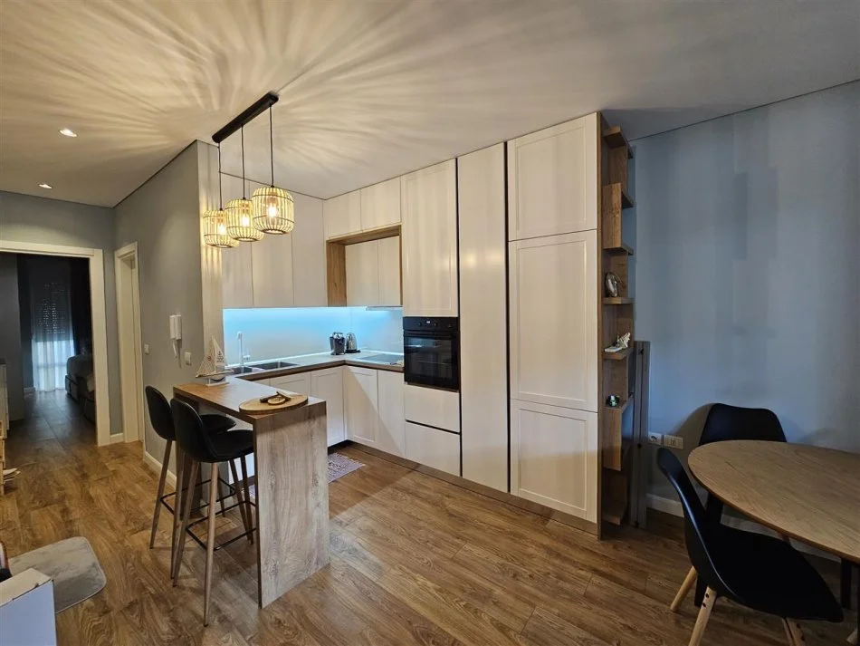 Durres, shitet apartament 1+1 Kati 2, 75 m² 220.000 € (Gjiri Lalezit)