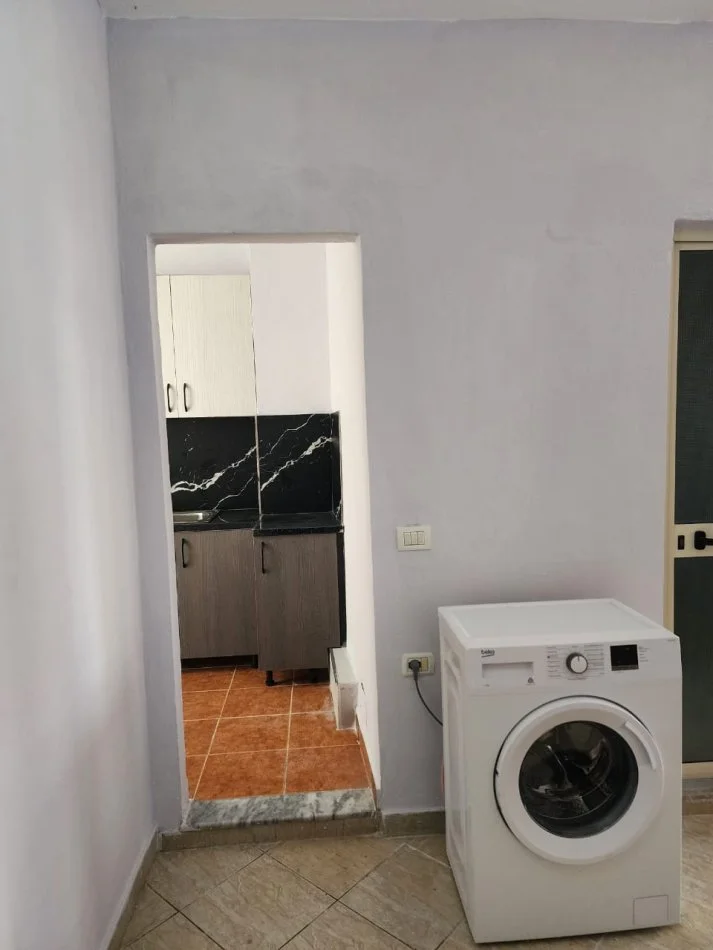 Durres, shitet apartament 1+1 Kati 2, 55.000 € (Iliria, Plazh)