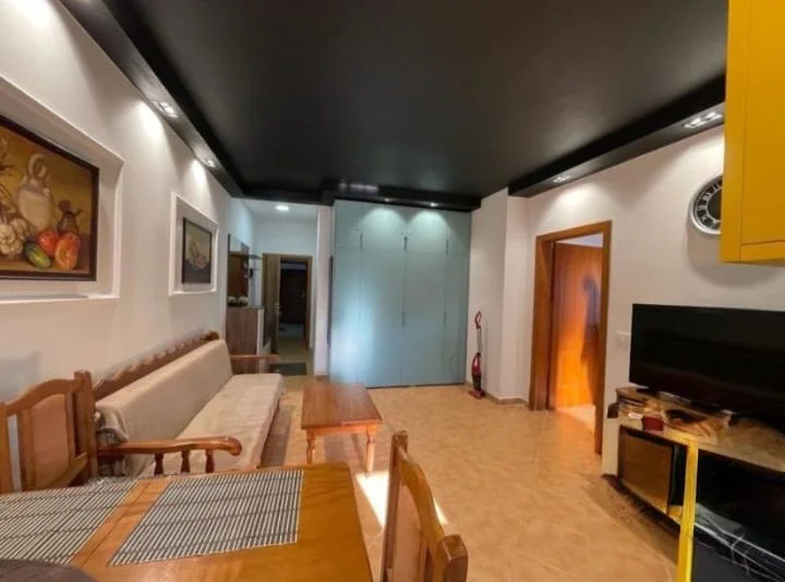 Durres, shes apartament 1+1 Kati 4, 57 m² 71.500 € (Shkembi Kavajes, Golem)