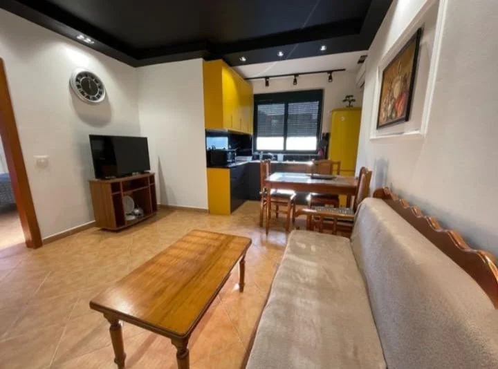 Durres, shes apartament 1+1 Kati 4, 57 m² 71.500 € (Shkembi Kavajes, Golem)