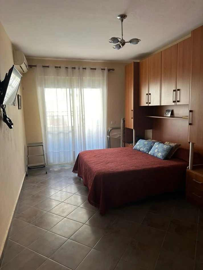 Durres, shitet apartament 2+1+Ballkon Kati 1, 96,19 m² 98.000 € (OKAZION; Qender, Durres)