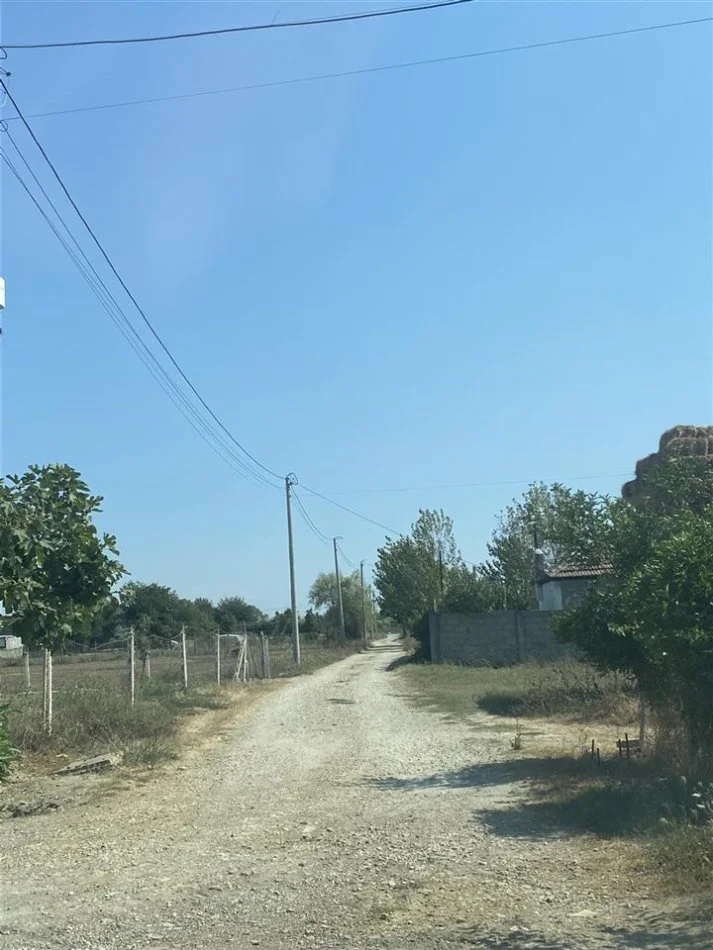 Durres, shitet toke , 5.000 m² 56.000 € (Qerret)