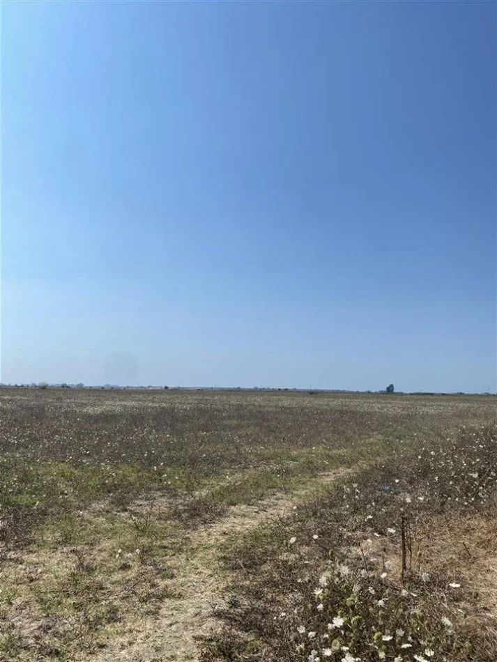 Durres, shitet toke , 5.000 m² 56.000 € (Qerret)