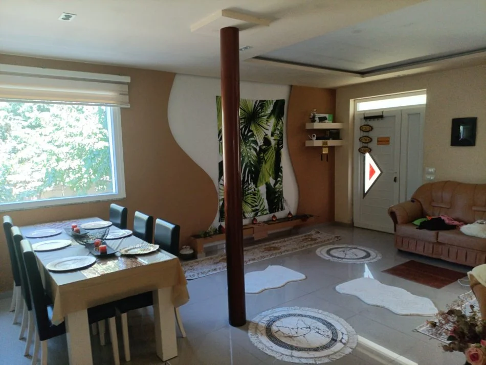 Durres, shitet shtepi 2+1 Kati 1, 165 m² 110.000 € (Xhafzotaj, Durres)