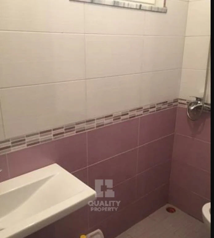 Durres, jepet me qera Vile 2+1 Kati 2, 250 m² 450 € (Arapaj, Durres)