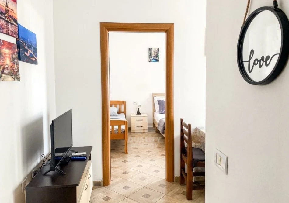 Durres, jepet me qera apartament 1+1 , 150 € (Plepa, Durres)
