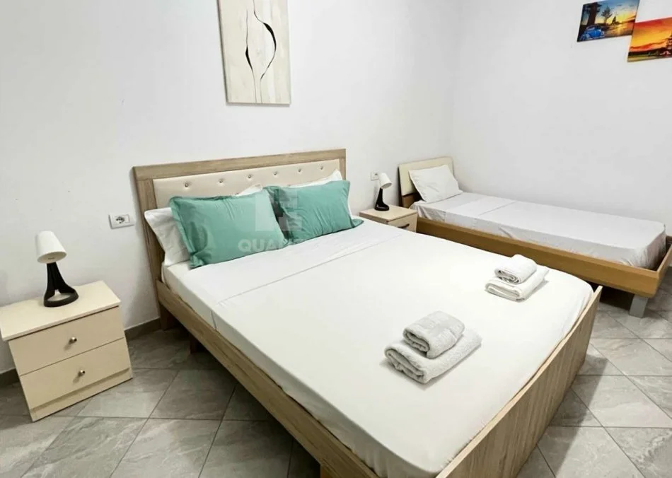 Durres, jepet me qera apartament 1+1 , 150 € (Plepa, Durres)