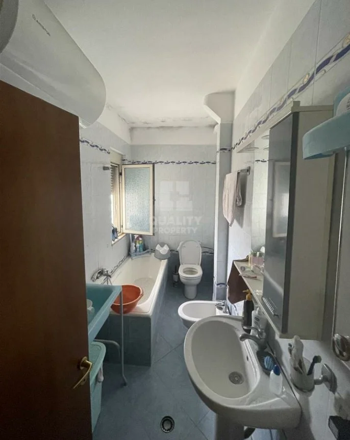 Durres, shitet apartament 2+1+Ballkon Kati 7, 108 m² 108.000 € (Plazh, Durres)