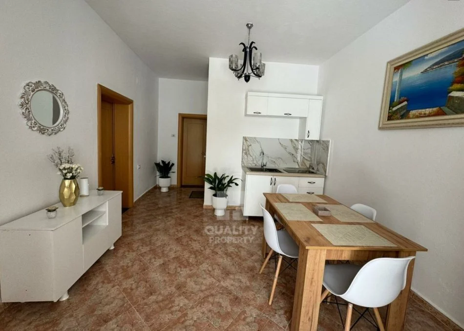 Durres, jepet me qera apartament 2+1 Kati 1, 500 € (Plzh, Durres)