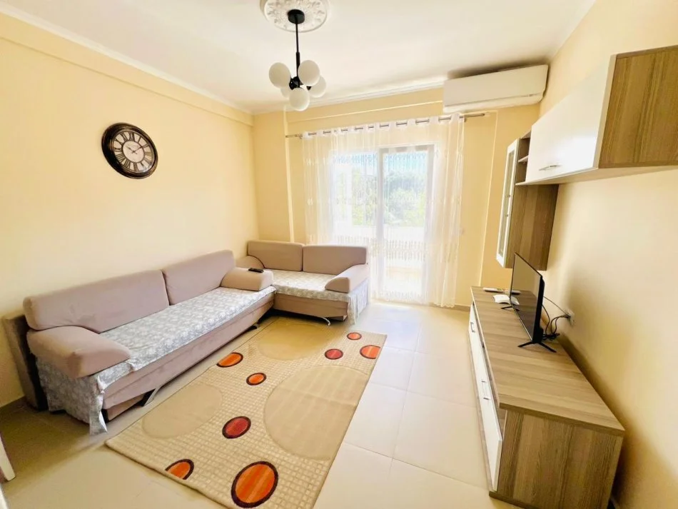 Durres, jepet me qera apartament 1+1 Kati 2, 65 m² 300 € (Iliria, Plazh)