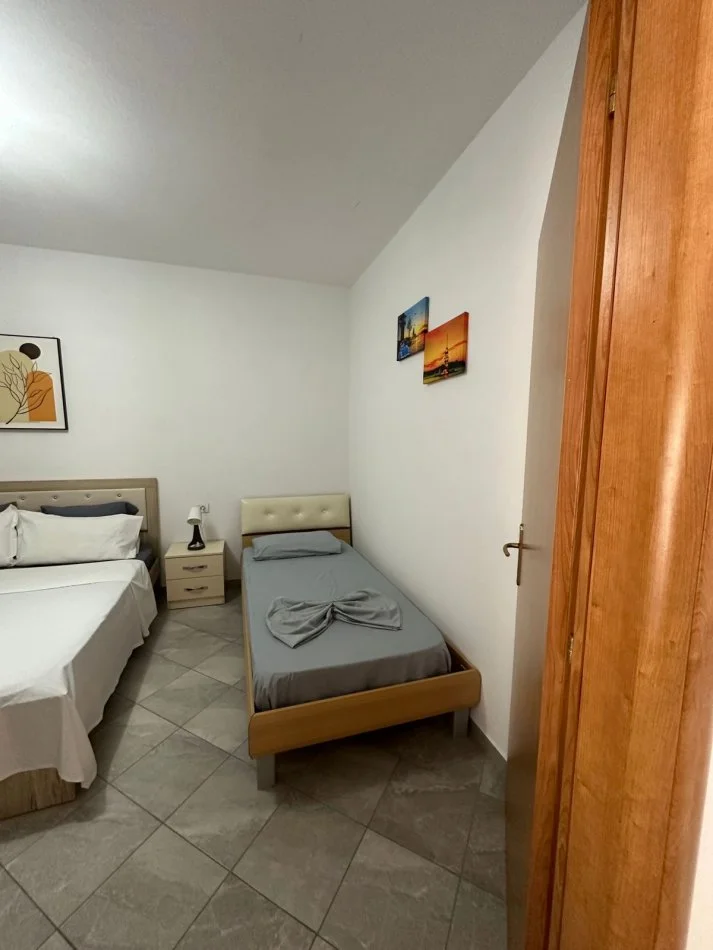 Durres, jepet me qera apartament 1+1+Ballkon , 150 € (Plepa, Durres)