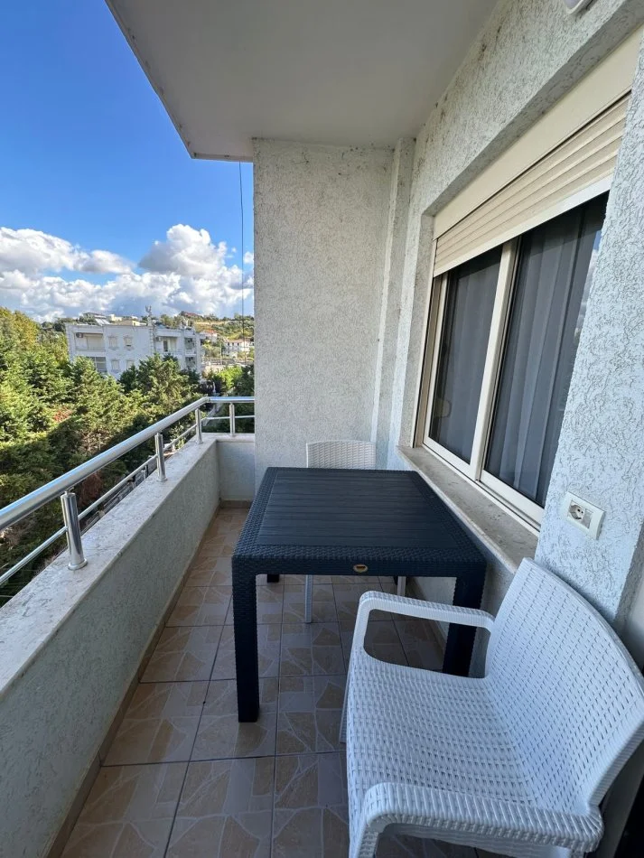 Durres, jepet me qera apartament 1+1+Ballkon , (Plepa, Durres)