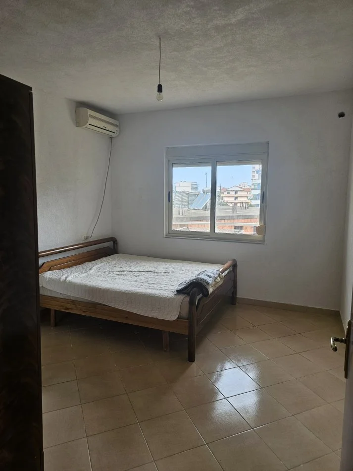 Durres, shitet apartament 1+1+Ballkon Kati 3, 68 m² 82.000 € (Shkembi Kavajes, Durres)