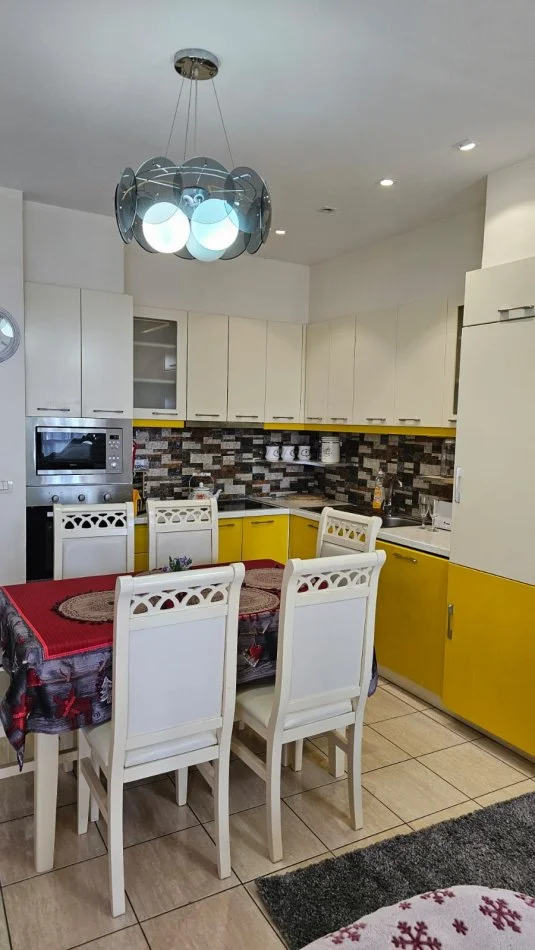 Durres, shitet apartament 2+1+Ballkon Kati 6, 120 m² 113.000 € (Shkembi Kavajes, Durres)