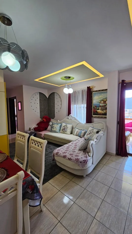 Durres, shitet apartament 2+1+Ballkon Kati 6, 120 m² 113.000 € (Shkembi Kavajes, Durres)