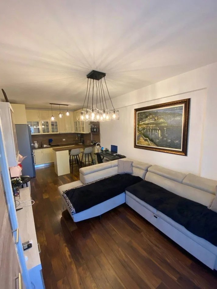 Durres, shitet apartament 1+1+Ballkon Kati 4, 65 m² 75.000 € (Shkembi Kavajes, Durres)